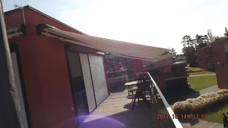 Csíkos klasszikus napellenző textil