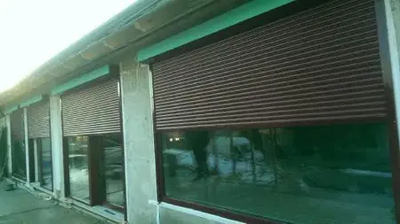 Kapcsolós motoros redőny kiépítése utólag is